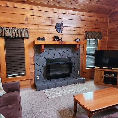Story Brook: Beautiful True Log Cabin! Close To Dollywood, State Park, And More! Sevierville Eksteriør bilde
