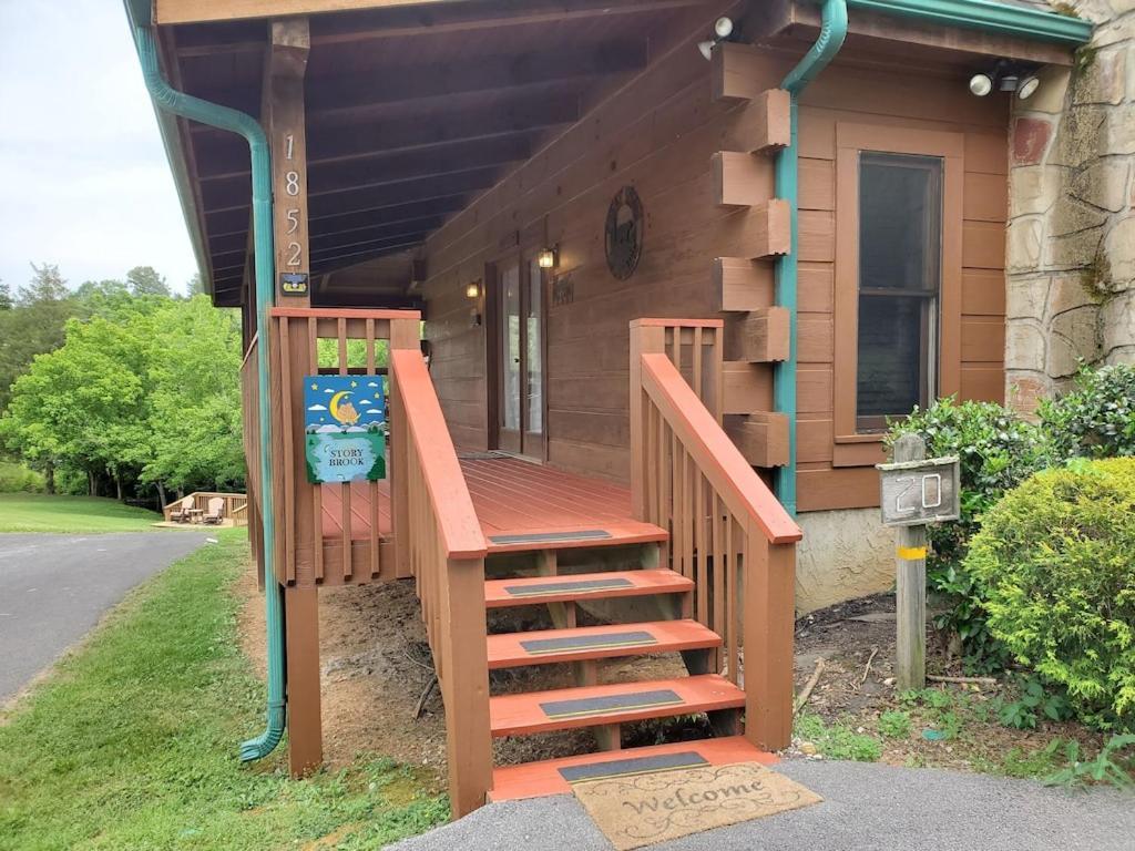 Story Brook: Beautiful True Log Cabin! Close To Dollywood, State Park, And More! Sevierville Eksteriør bilde