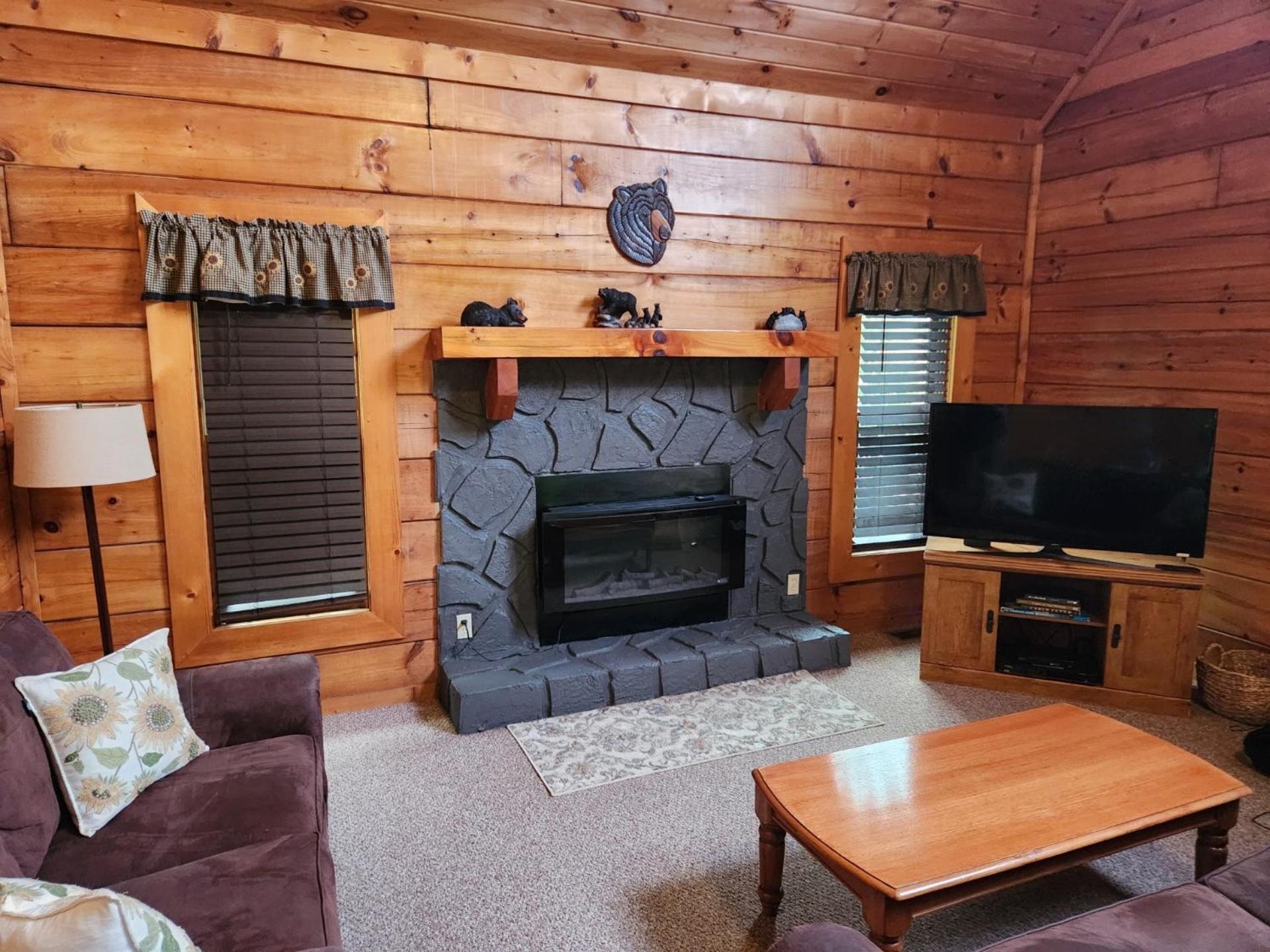 Story Brook: Beautiful True Log Cabin! Close To Dollywood, State Park, And More! Sevierville Eksteriør bilde